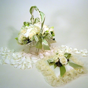 Flower Girl Basket and Ringbearer Pillow