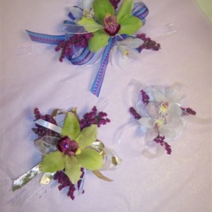 My first Glue Corsages!