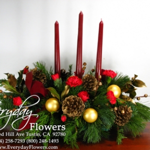 Christmas Candle Centerpiece