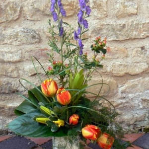 Blue_Aconitum_and_Yellow_Tulips_Arrangement