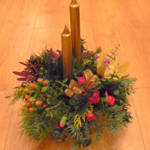 Christmas Table Arrangement