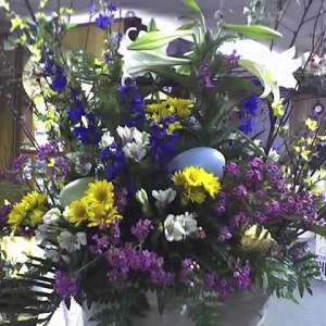 easter arrangement