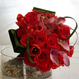 Red Rose Bouquet HeritageHomeAccentsandFloral.com