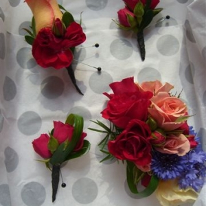 hal_bouts_and_corsages