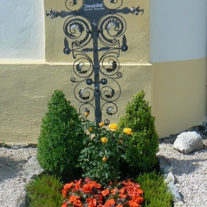 Graves in Bloom in Southern Germany * Part 2