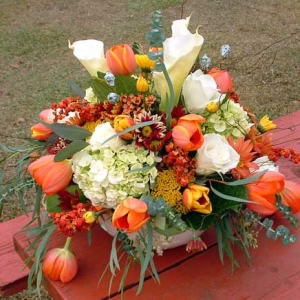 fall-arrangement-with-tulip