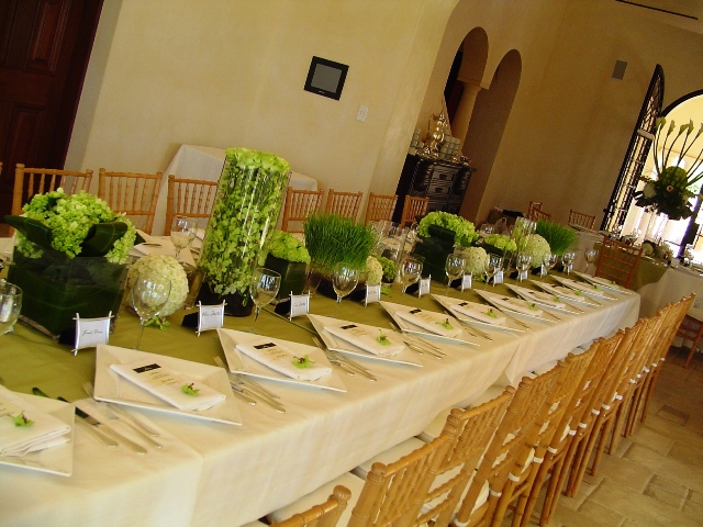 Banquet Table