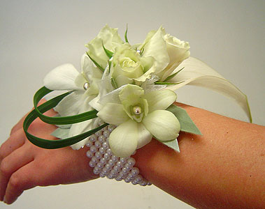 Contemporary Wrist Corsage