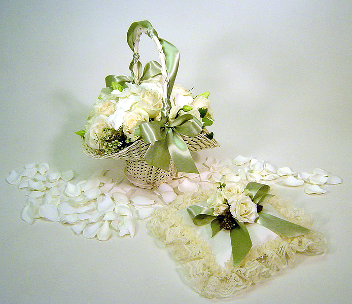 Flower Girl Basket and Ringbearer Pillow