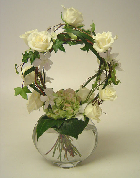 Hand-tied Wedding Wreath Bouquet