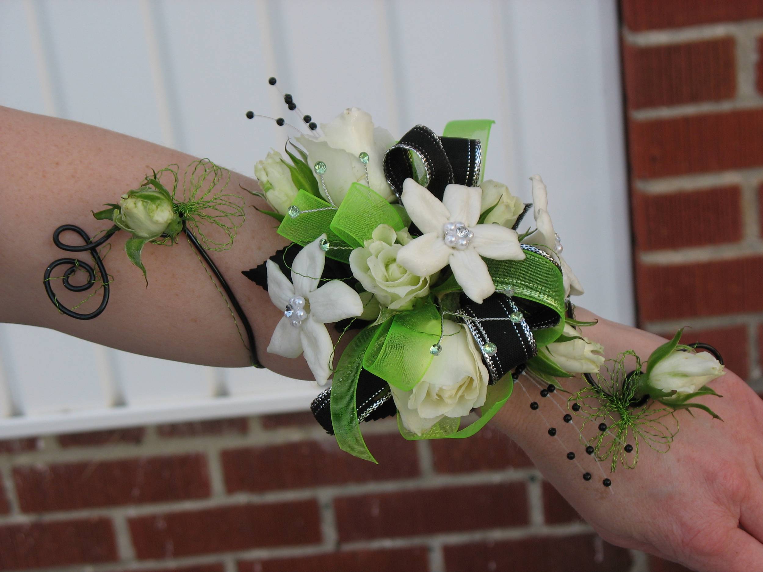 lime green wrap-around prom corsage