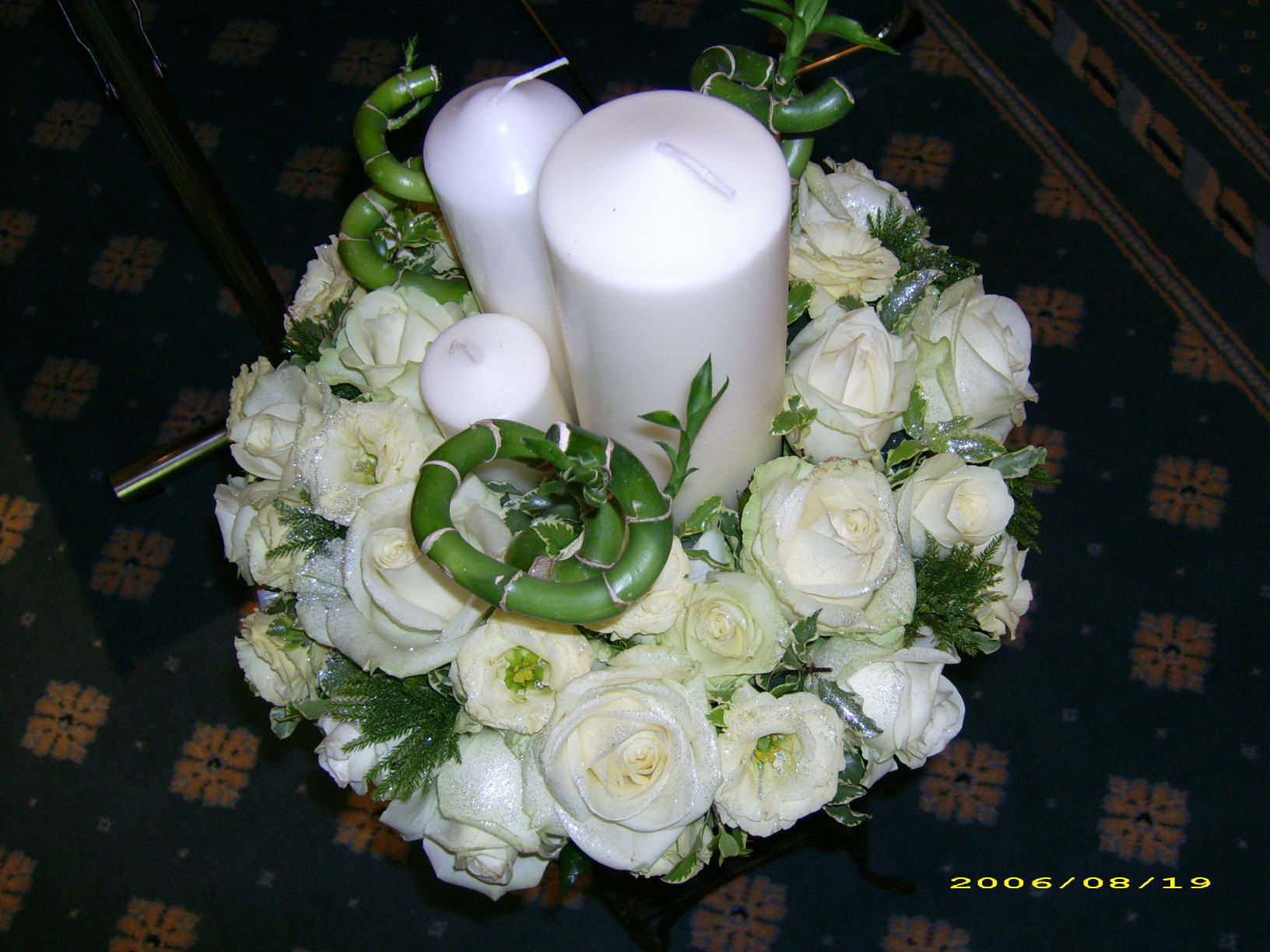 wedding table arrangement